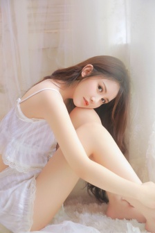 巨胸美乳中文